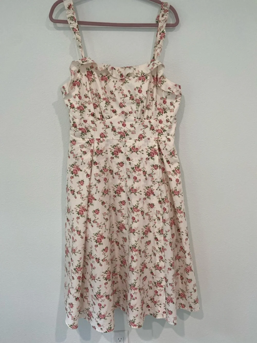 Belle Poque Floral Ruffle Sundress - Cream with Pink Roses. XL